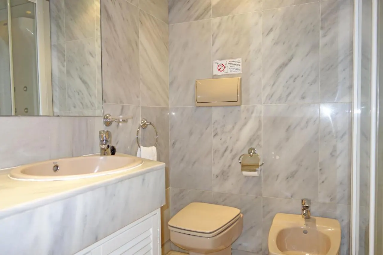 Marbella House Apartamento Duplex