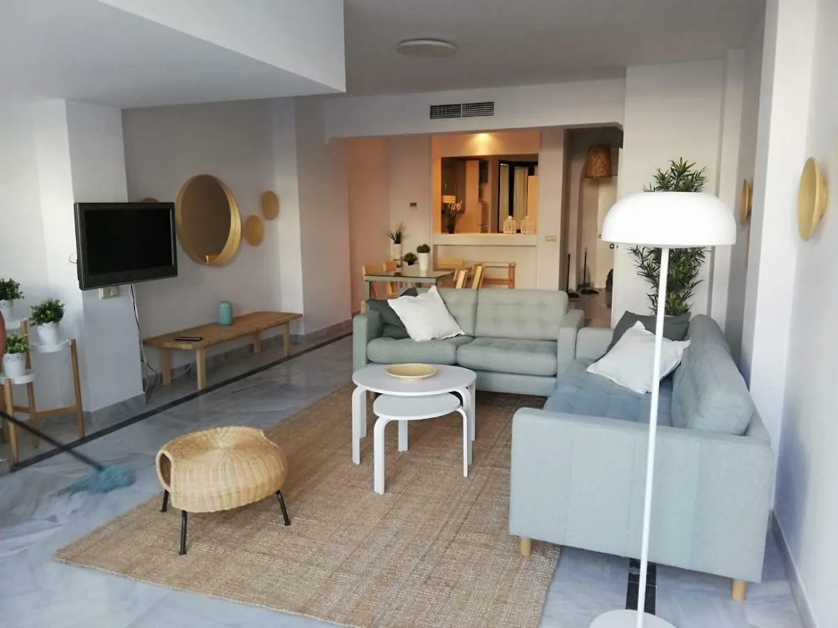 Marbella House Apartamento Duplex 55 0*,  España