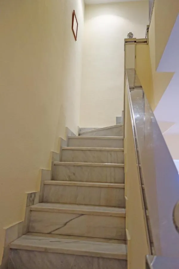 Marbella House Apartamento Duplex 55